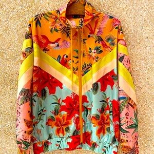 FARM RIO Windbreaker .  Size Large. New without tags.